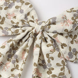 Rylee + Cru Oversized Bow Winter Garden