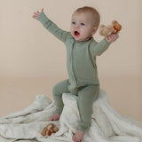 Remi & Capri Zipper Sleeper Mineral Green
